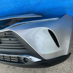 2021-2024 TOYOTA VENZA 2.5L AWD FRONT BUMPER COVER (3T3) W/ SURROUND VIEW