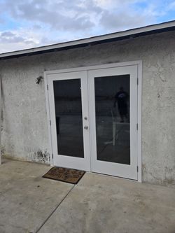 Ventanas y puertas echas a la medida
