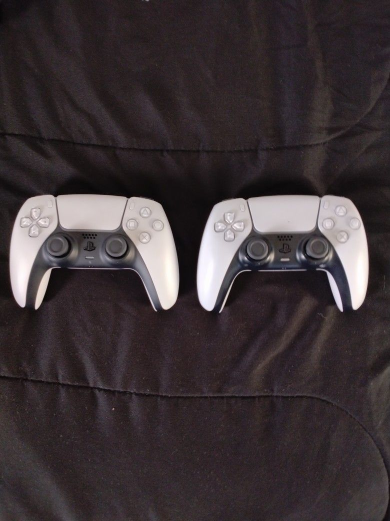 2 Ps5 Controllers 50 Each