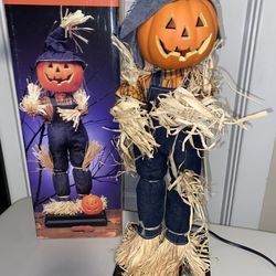 24” Halloween Gemmy Animated Scarecrow Lighted Pumpkin MOVING Damaged