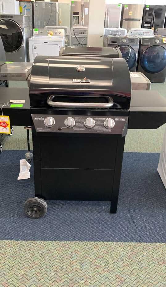 NEW CHAR BROIL GAS GRILL 5NVB