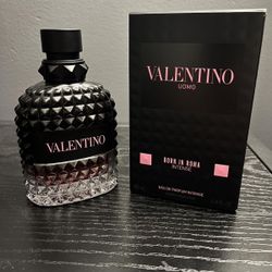 Valentino Born In Roma Intense 