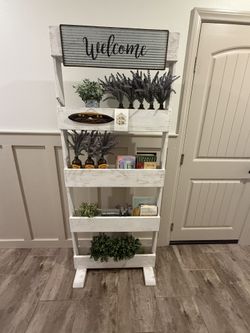 Wood Planter Decoration