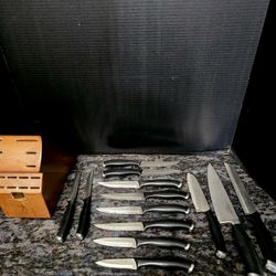 J.A. Henckels International Silvercap 14-piece Cutlery block set