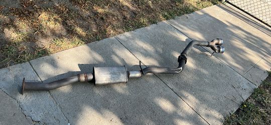 G35 muffler