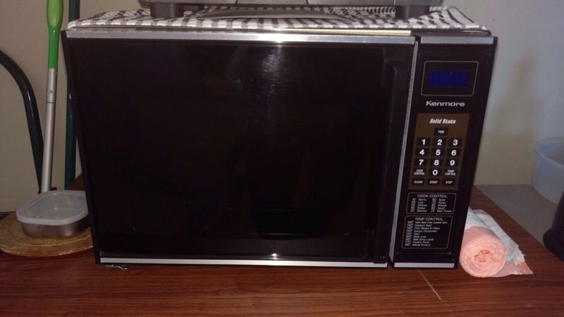 Kenmore solid state microwave