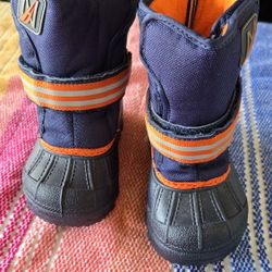 Children's snow boots