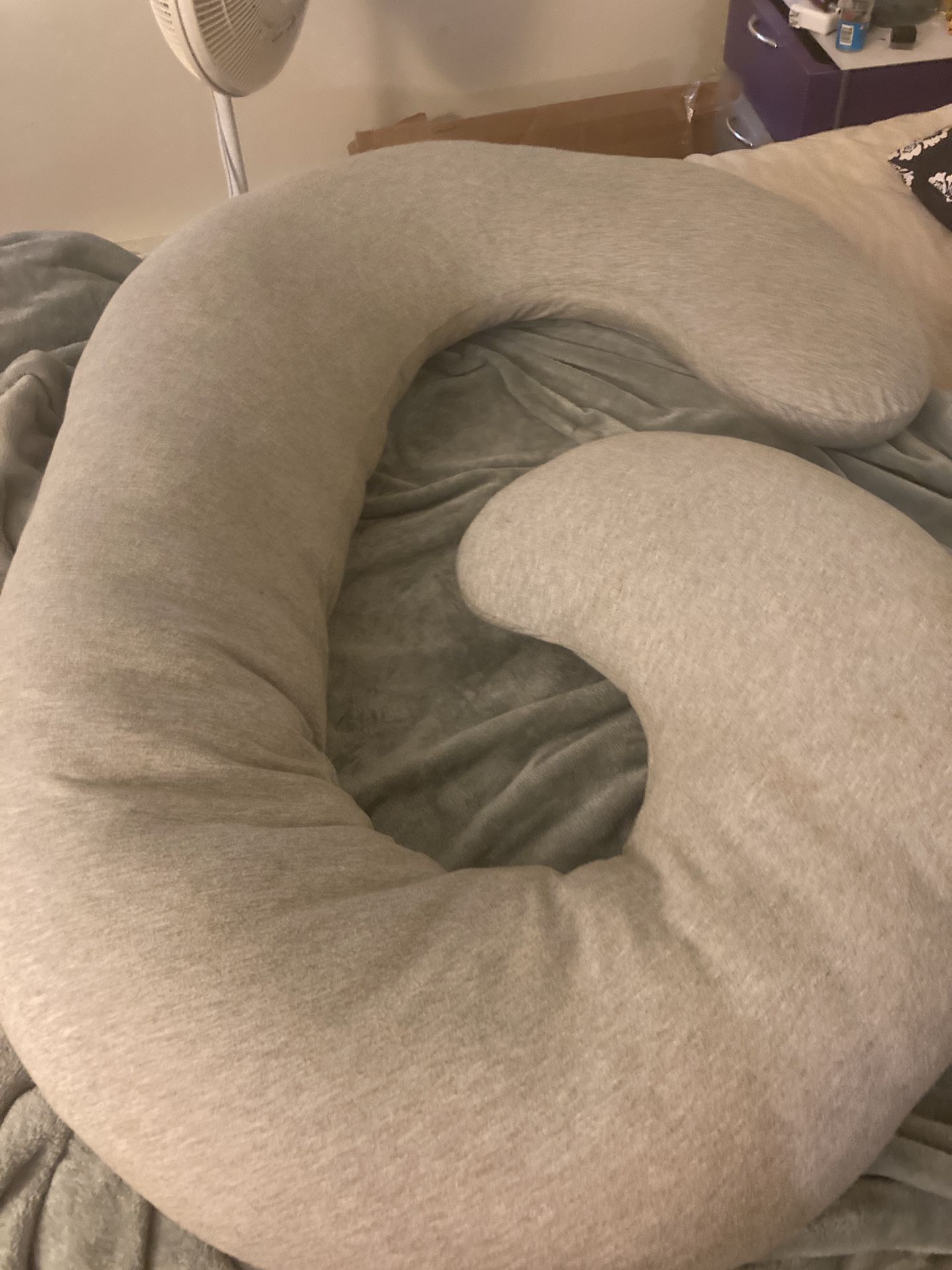 Pregnancy Pillow