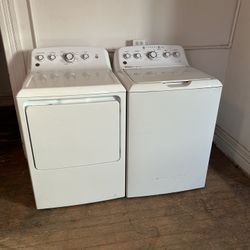 Washer & Dryer Set 