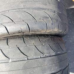 Nitto 555r2 305/45-17 