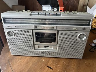 vintage panasonic boombox 1980