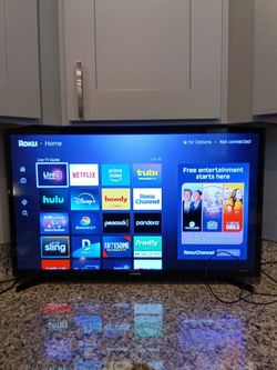 Samsung Flat Screen TV with Roku