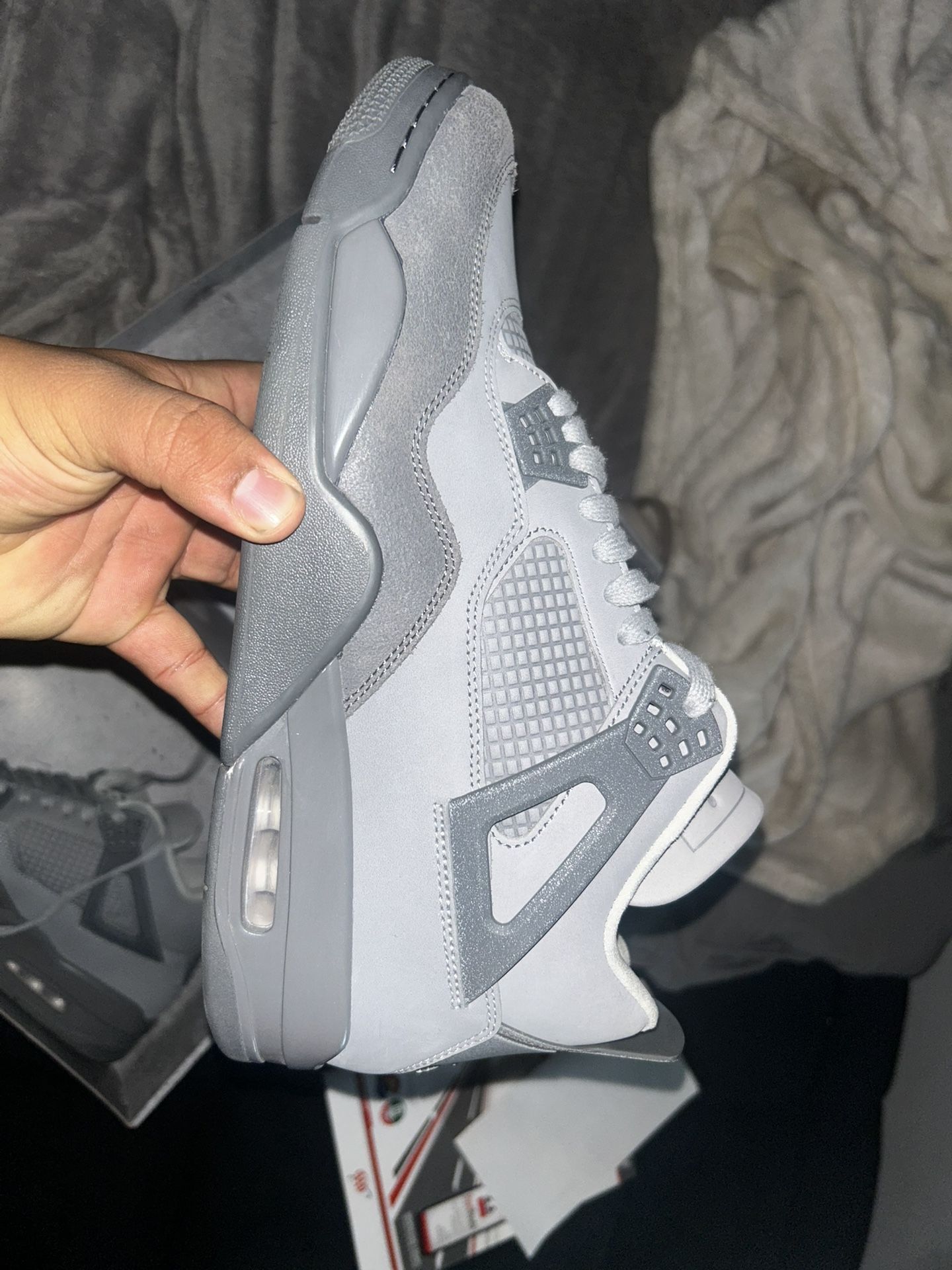 Jordan 4