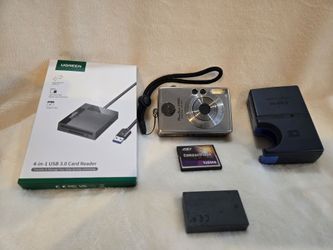 Canon PowerShot S200 Digital ELPH Camera Bundle