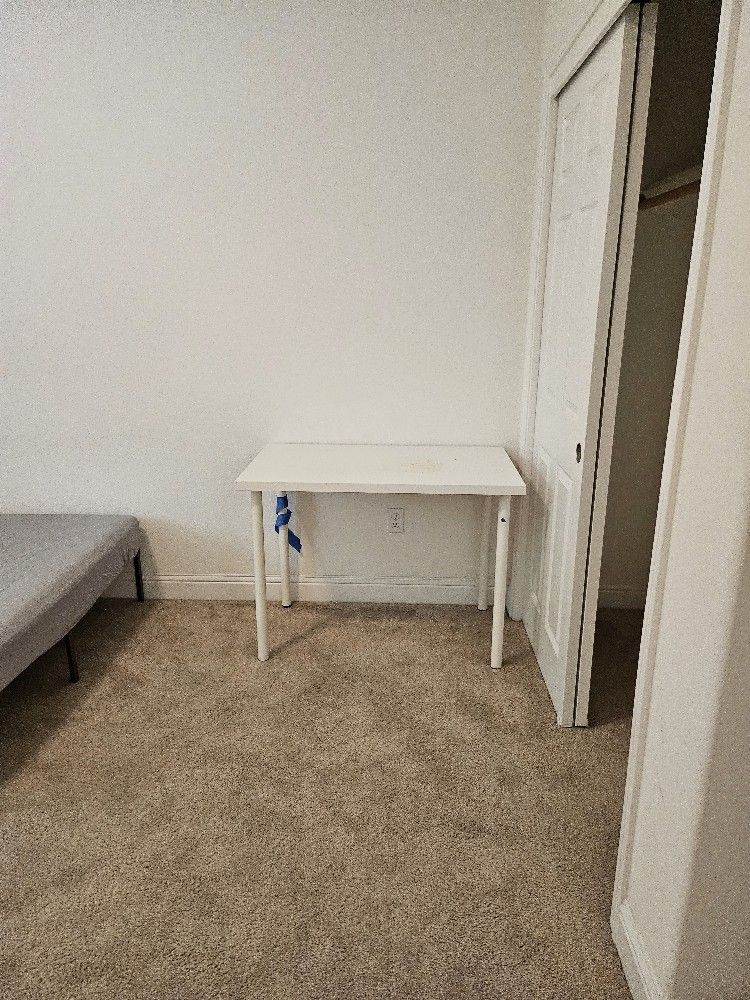 Ikea White Desk, Table