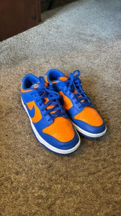 Size 9.5 Nike Dunk Low Knicks