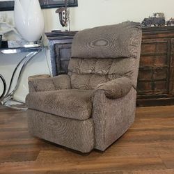 Lane Furniture Manual Recliner and Rocking Chair 