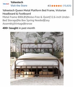 Yaheetech Queen Metal Platform Bed Frame