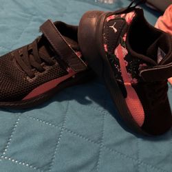 Girls Shoes