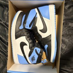 Jordan 1 “Unc Toe” Size 11!!