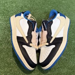 Travis Scott Jordan 1s 