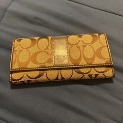 New Coach Wallet