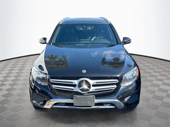 2017 Mercedes-Benz GLC GLC 300 (Refurbished)
