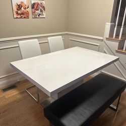 *Price Drop* Contemporary Dining Set