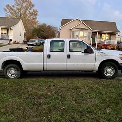 Ford 250 Super Duty Truck.