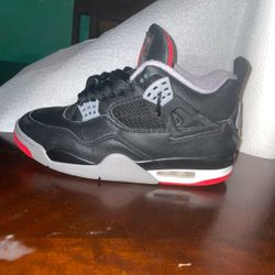 Jordan 4 Bred Reimagined Size 9 Men