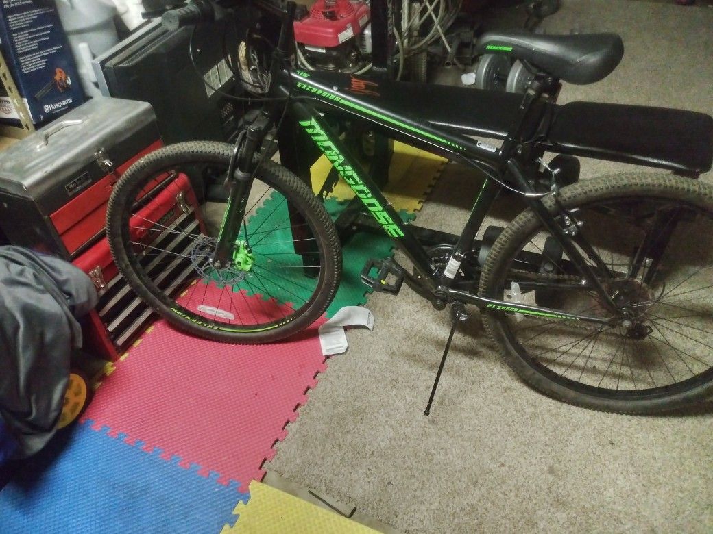 Mongoose Extrusion Mountain Bike