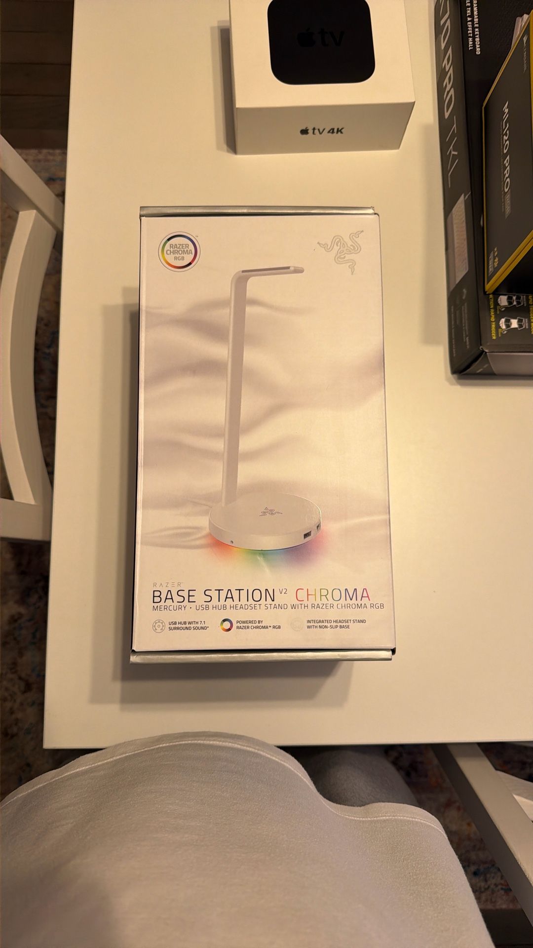 Razer Base Station V2 Chroma Headset Stand/Hub