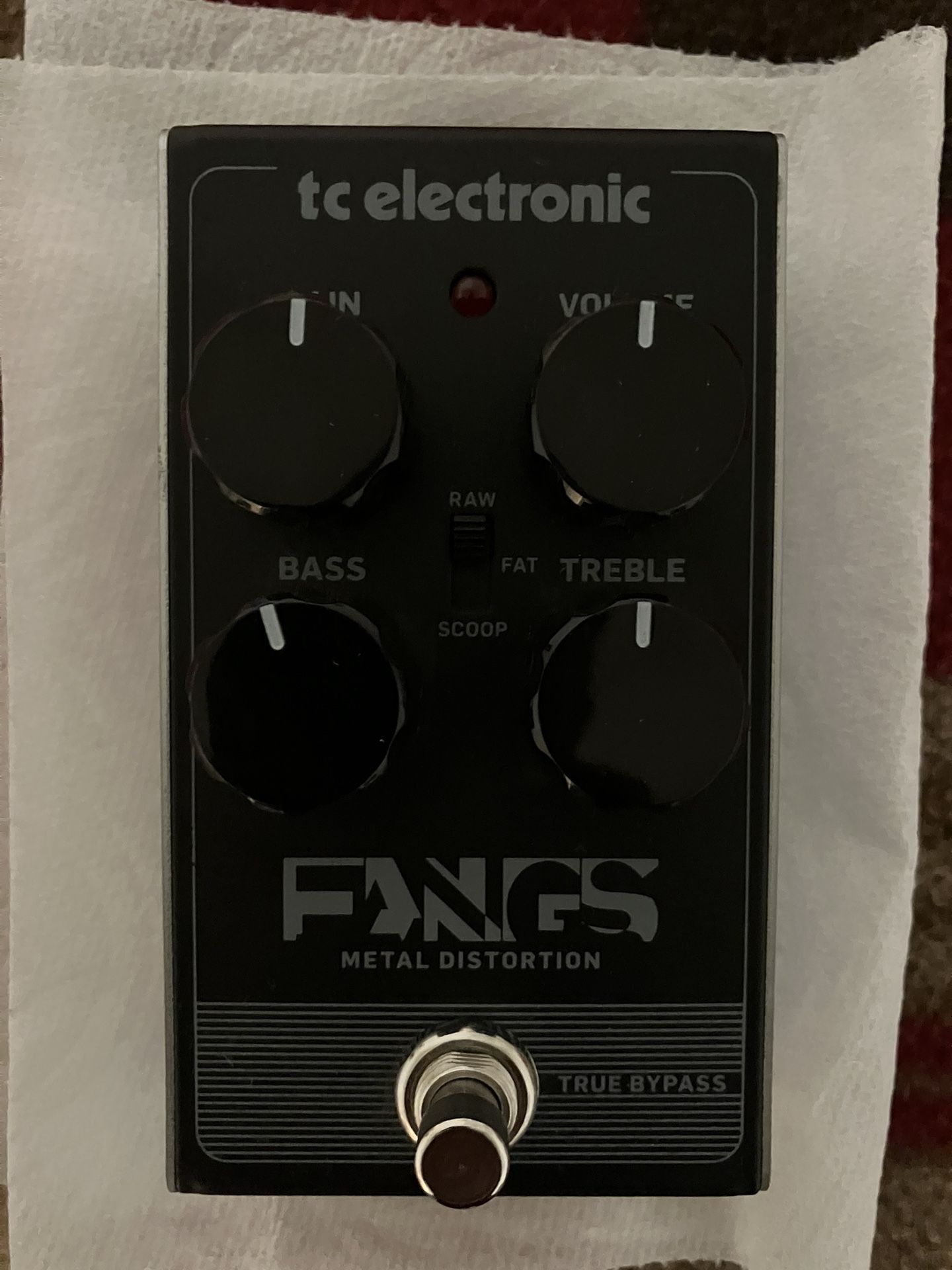 TC Electronic Fangs Metal Distortion Pedal