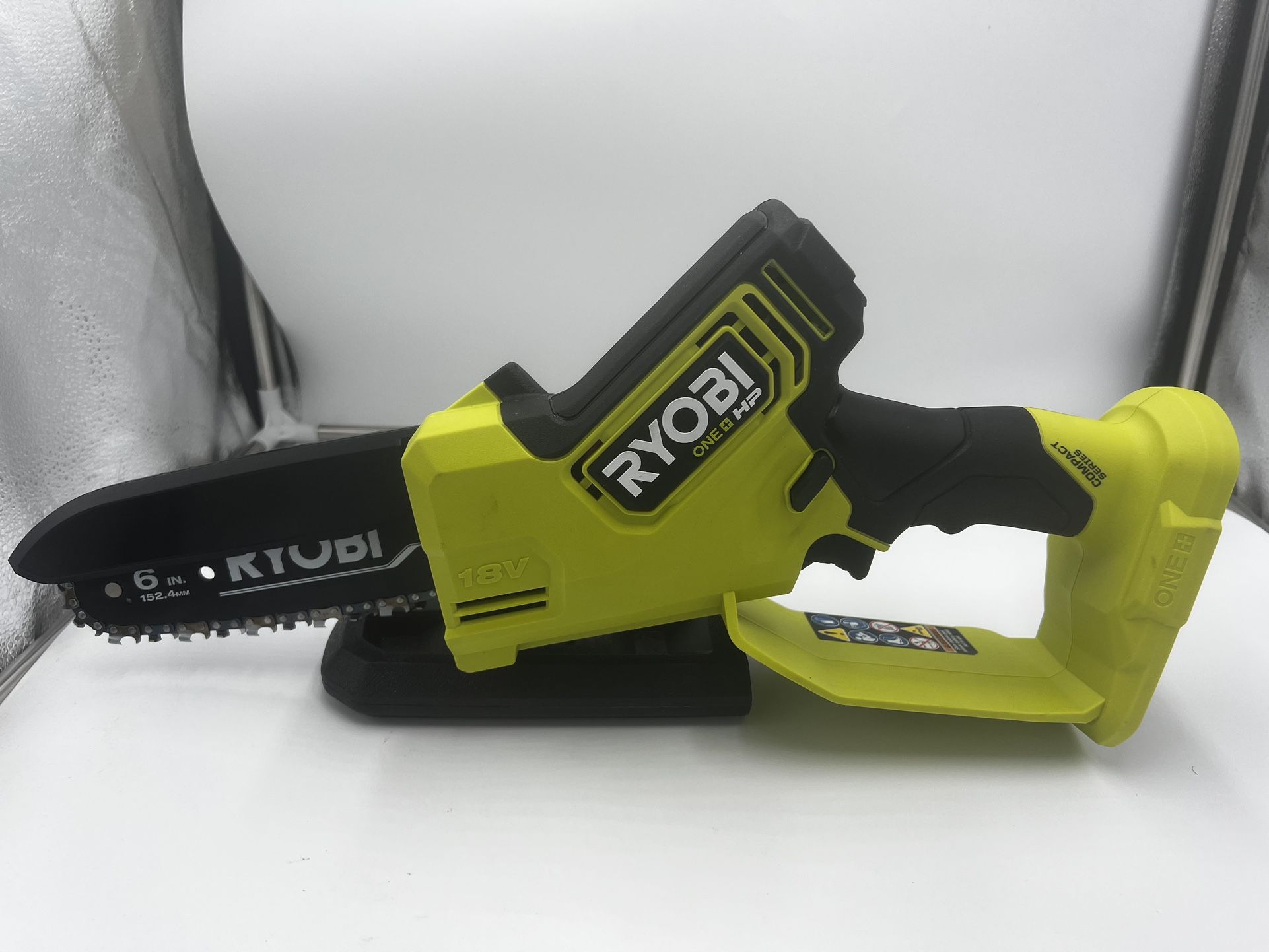 New RYOBI ONE+ HP 18V Brushless 6 in. Battery Compact Pruning Mini Chainsaw (Tool Only)