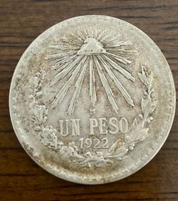 1922 -Un Silver Peso- World Coin Mexico
