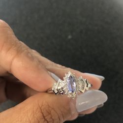 10K LWG Cluster Ring| 2.3 Grams| Size:7.5| LAYAWAY SPECIAL
