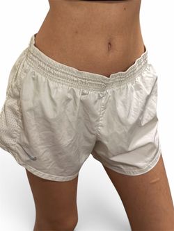 Nike Women's White Running Shorts 2 in 1 pack