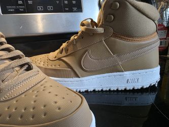 Mens Nike Air Court Vision.