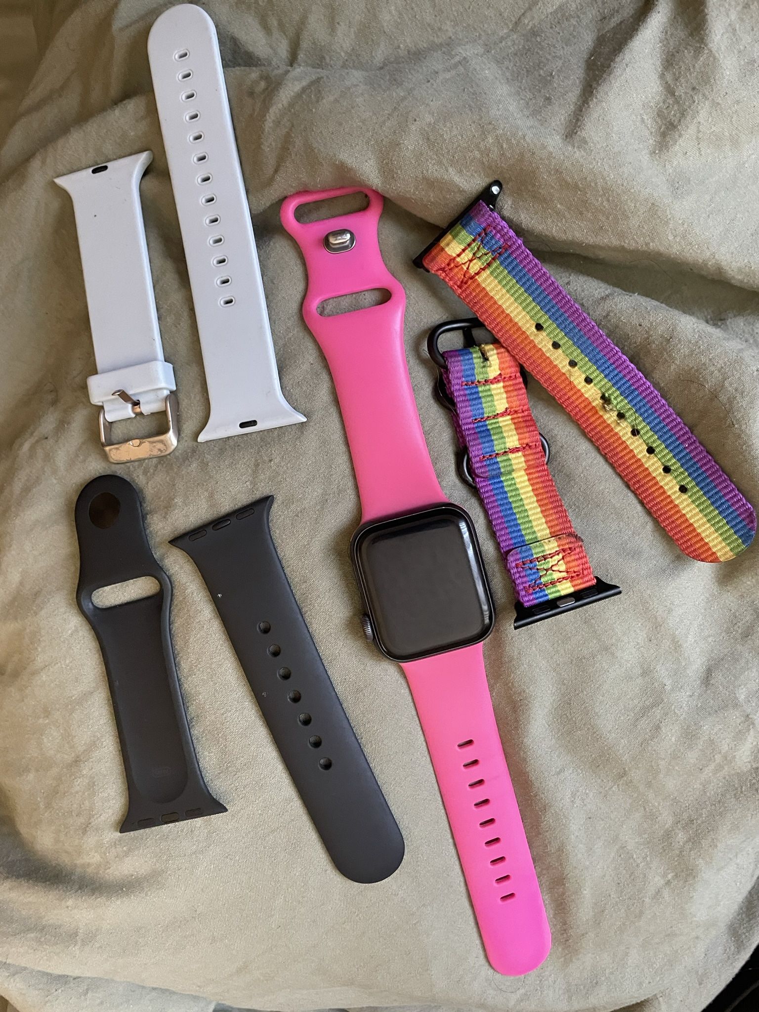 Apple Watch Series 5 40 mm Aluminum 
