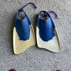 Churchill Swim fins