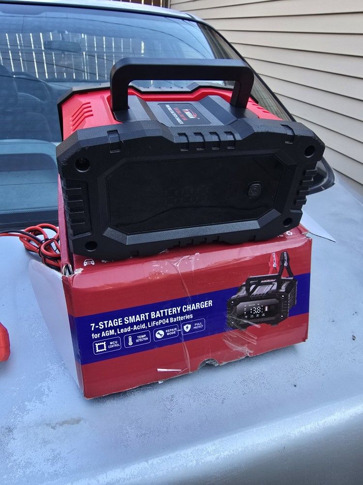 Yonhan 20 Amp Portable Battery Charger- Read Description