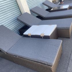 Patio,Outdoor Furniture,4 Lounges With Cushions And 2 Coffe Table