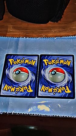 Vintage 1999 Pokémon Base Set Holo Cards – Near Mint