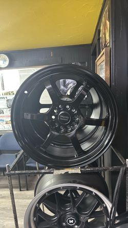 Black Racing Wheel