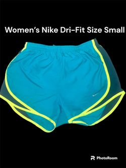 Women’s Nike Dri-Fit Size Small