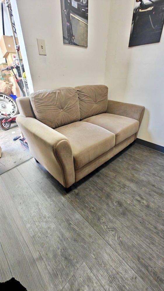 Sofa Loveseat Brown Micro Suede Excellent Condition