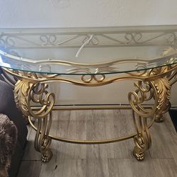 Elegant Glass Top Console Table – Gold Metal Base