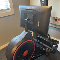 Echelon Rowing Machine