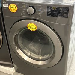 LG 7.4 cu. ft. Vented Stackable Gas Dryer🔥