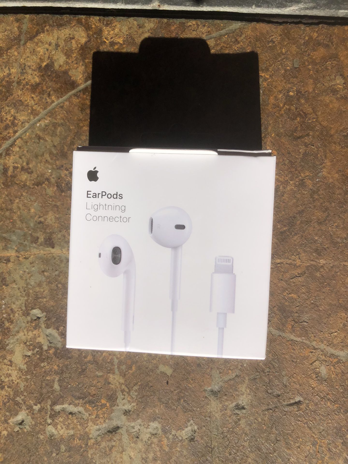 White Apple EarPod Headphones W/Lightning Connector